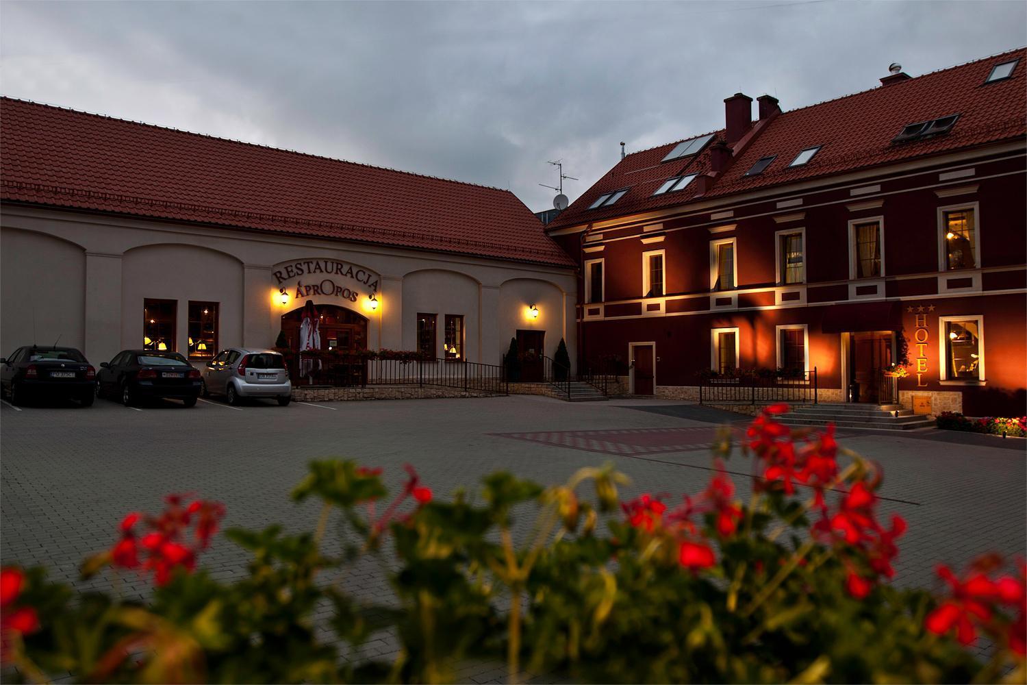 A' Propos Hotel, Restauracja, Club Waldenburg Exterior foto